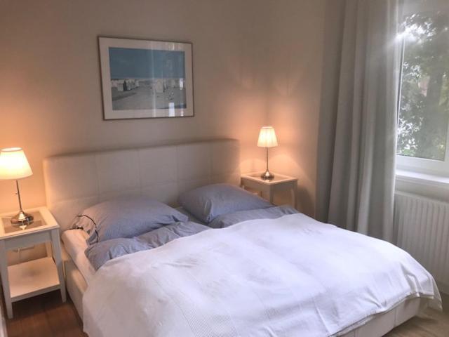Kleines Strandhotel Найндорф Стая снимка